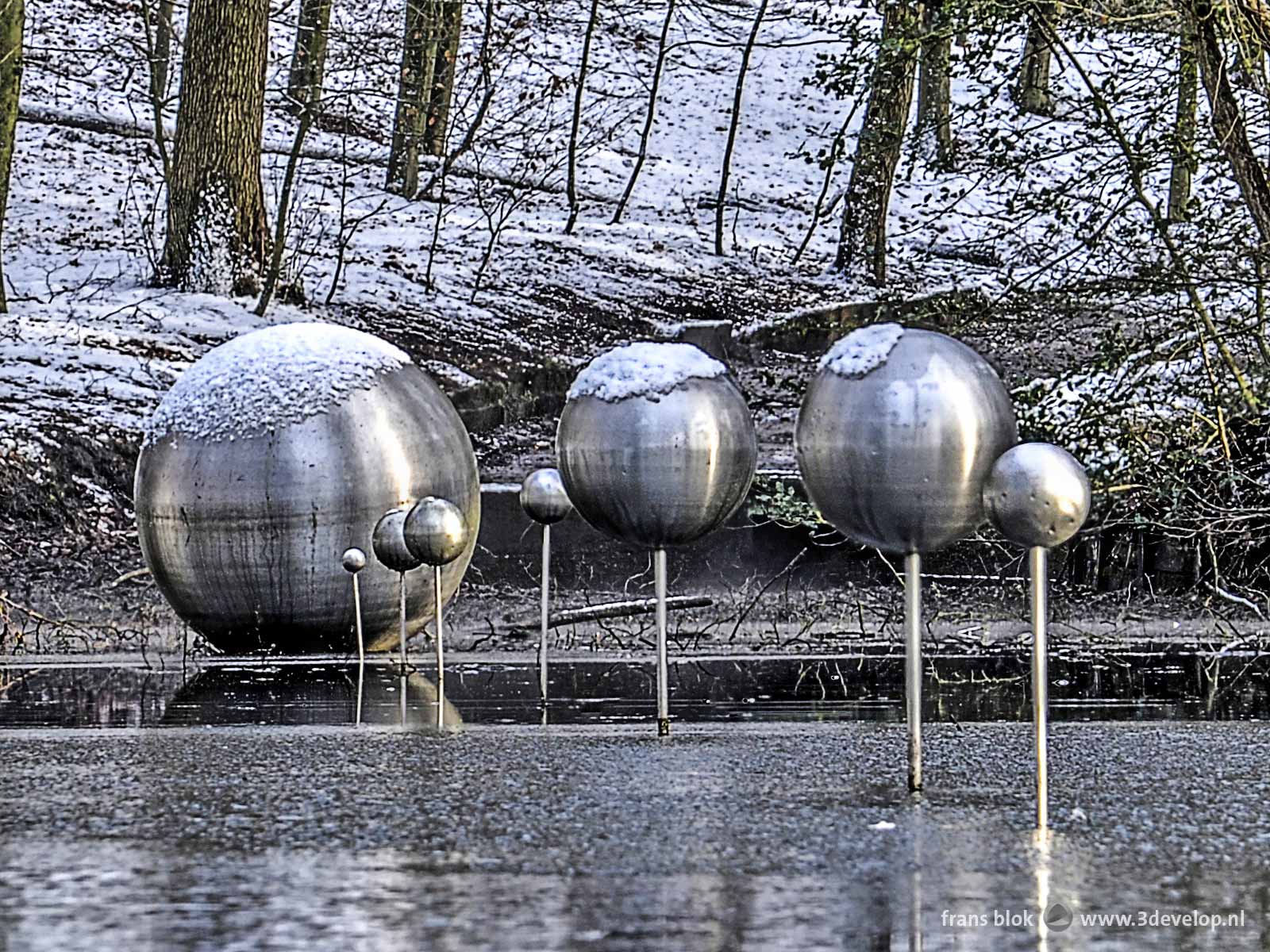 Close-up of the Forest Planetarium in Sonsbeek Park in Arnhem; from left to right: the Sun, Mercury, Venus, Earth, Mars, Jupiter, Saturn and Uranus