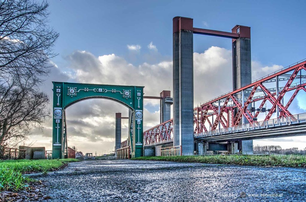 A remnant of the old Spijkenisser bridge with the new bridge in the background