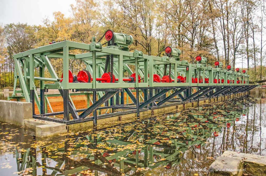 Renovated installation in a pond, in the Waterloopbos (Hydraulic Forest) in the Dutch North East Polder