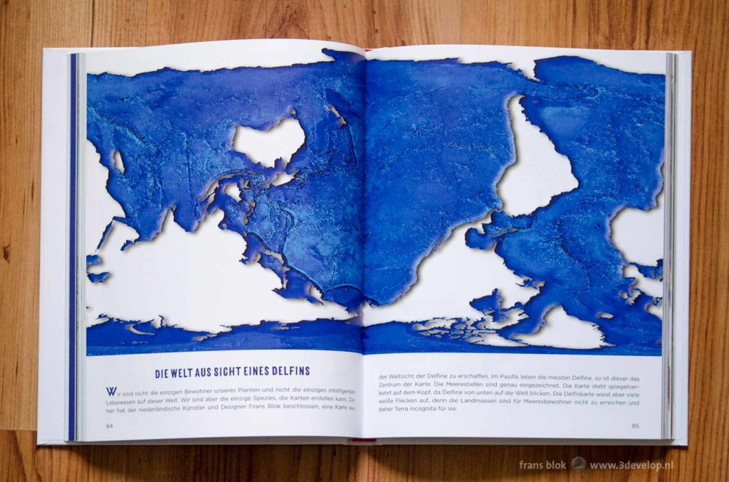 De wereldkaart vanuit het gezichtspunt van een dolfijn, gepubliceerd in het boek Mad Maps van Simon Kuestenmachter