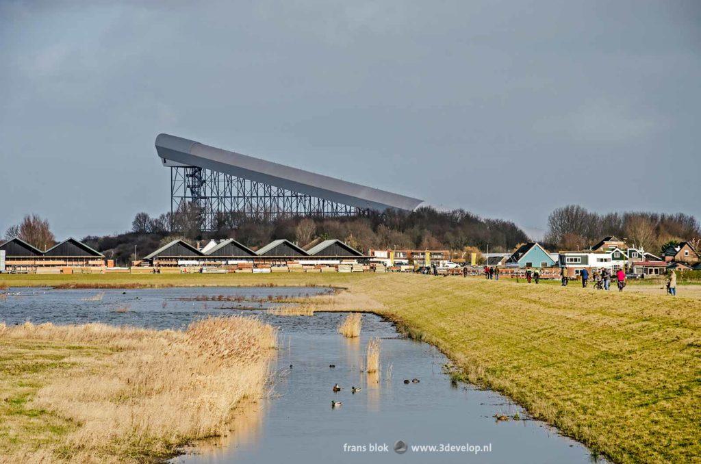 The construction of Snowworld in Zoetermeer, The Netherlands, as seen from Nieuwe Driemanspolder