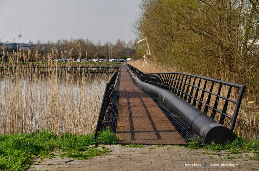 Walkbridge for pedestrians in Fascinatio neighbourhood in Capelle upon IJssel