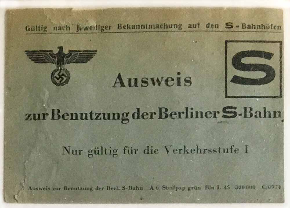 Permit from the second world war for the use of the S-Bahn in Berlin